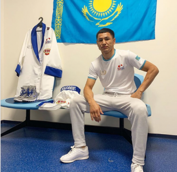 Жаңқош Тұраров қарсыласын нокаутқа жіберіп, WBO титулын жеңіп алды (Видео)