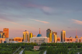 BBC Нұр-Сұлтан қаласындағы таң шапағын түсірді (Видео)