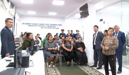 Қала әкімі көпбалалы аналарды қабылдады