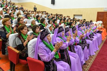 Облыстық әйелдер форумы өтті