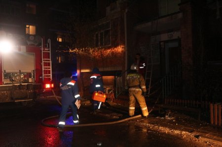 Қызылордалық көршісінің бір айлық сәбиі мен жеті жасар баласын өрттен аман алып шықты