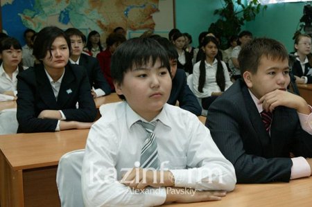 Шалғайдағы ауыл мектептері дәстүрлі форматта білім бере алады - Асхат Аймағамбетов